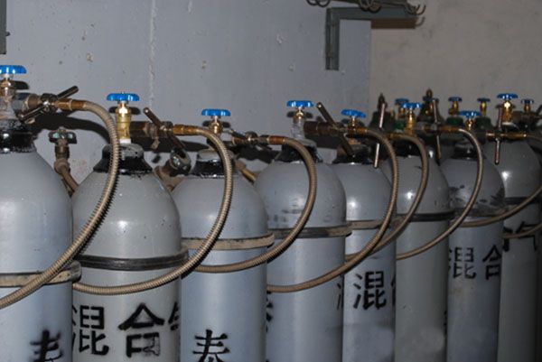 混合气体